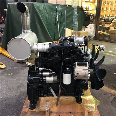 Cummins 4btaa3. 9- C100 FIRKLIFT\/mali motor utovarivača